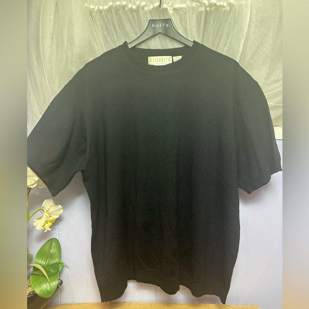 100% WOOL  vintage basic short sleeve top top